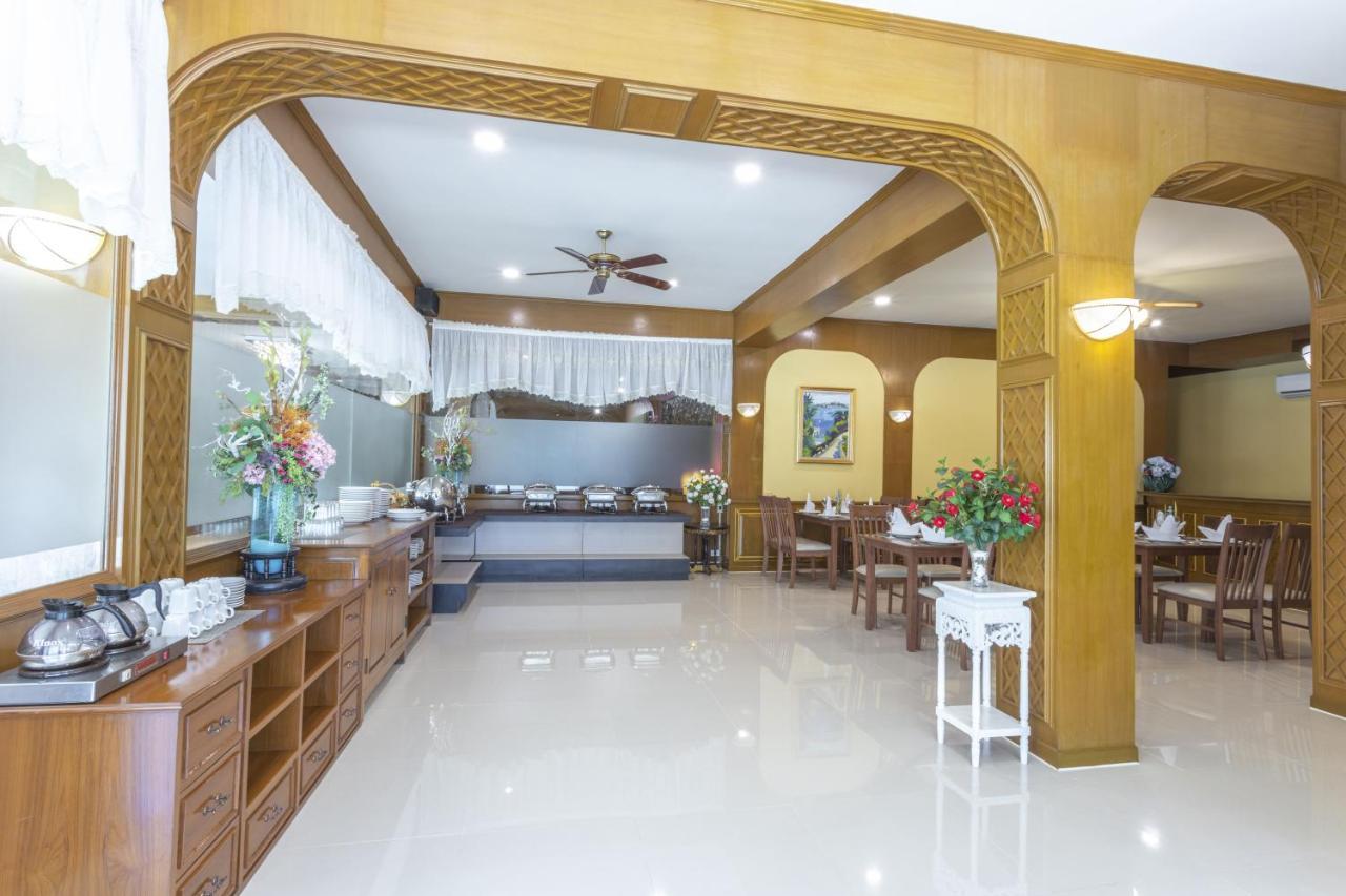 Sabai Inn Pattaya Extérieur photo
